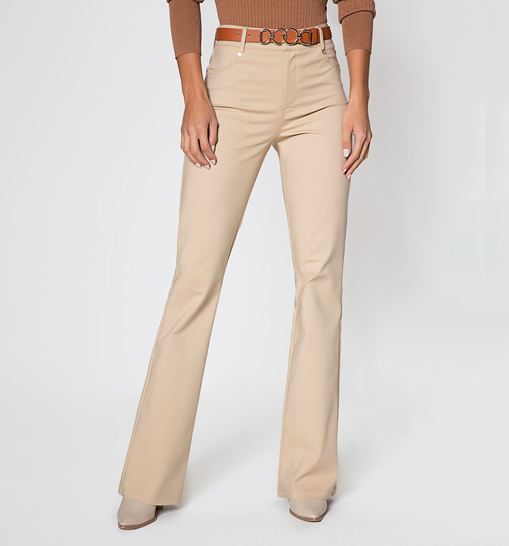 pantalón semicampana con correa