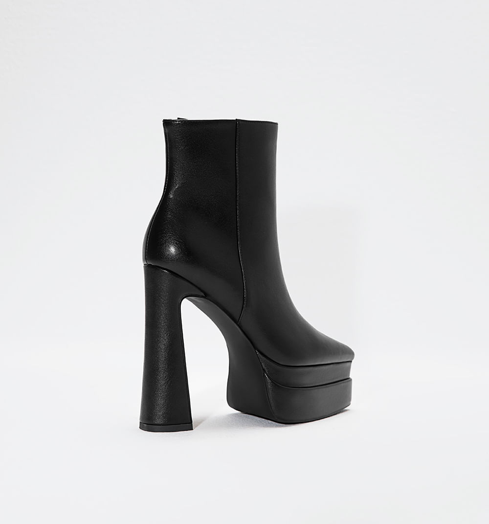 Bota caña media doble plataforma suela en punta