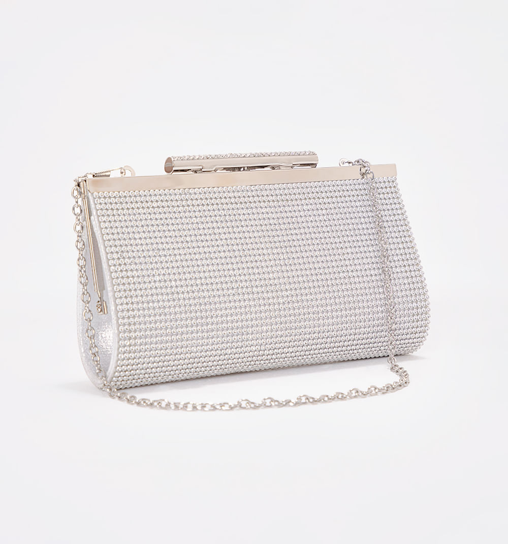 Bolso sobre malla con herraje en cristales