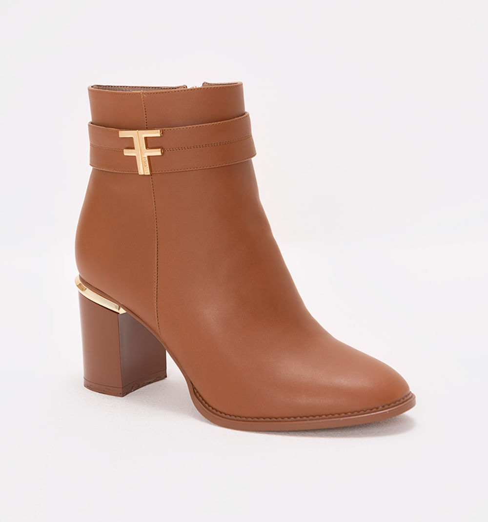 Botin  con herraje ff lateral