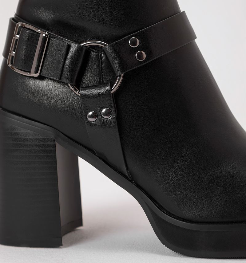 -stfch-producto-Botas-NEGRO-S084961-2