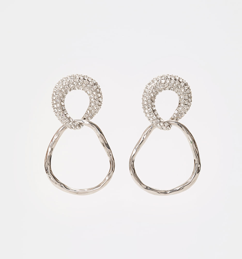Aretes asimetricos con cristales
