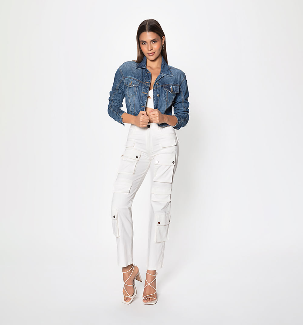 Chaqueta  con huecos desflecados