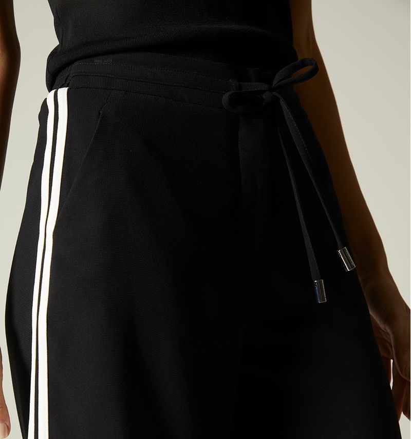 -stfch-producto-Shorts-NEGRO-S104360-3