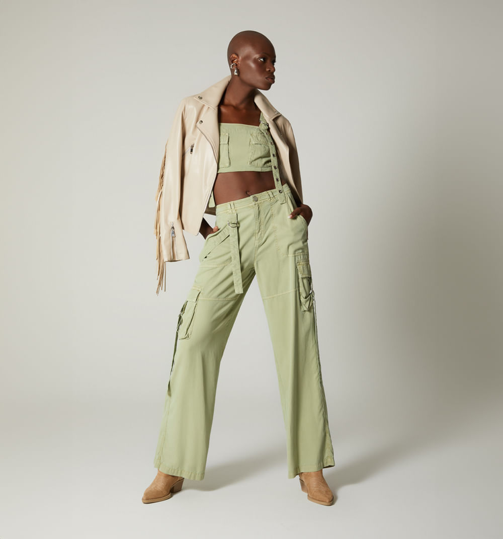 Blusa tiras, bolsillos utilitarios con tiras largas