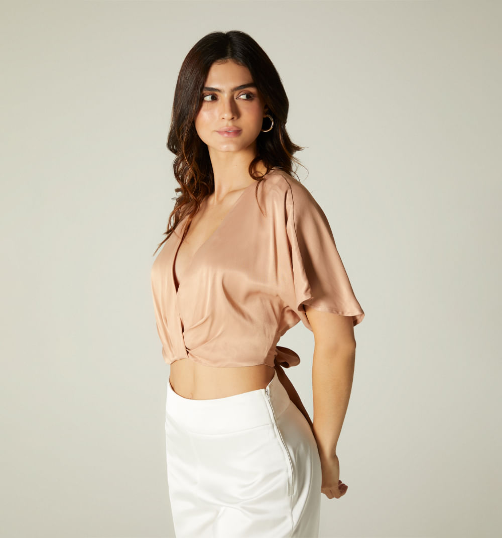 Blusa crop manga corta