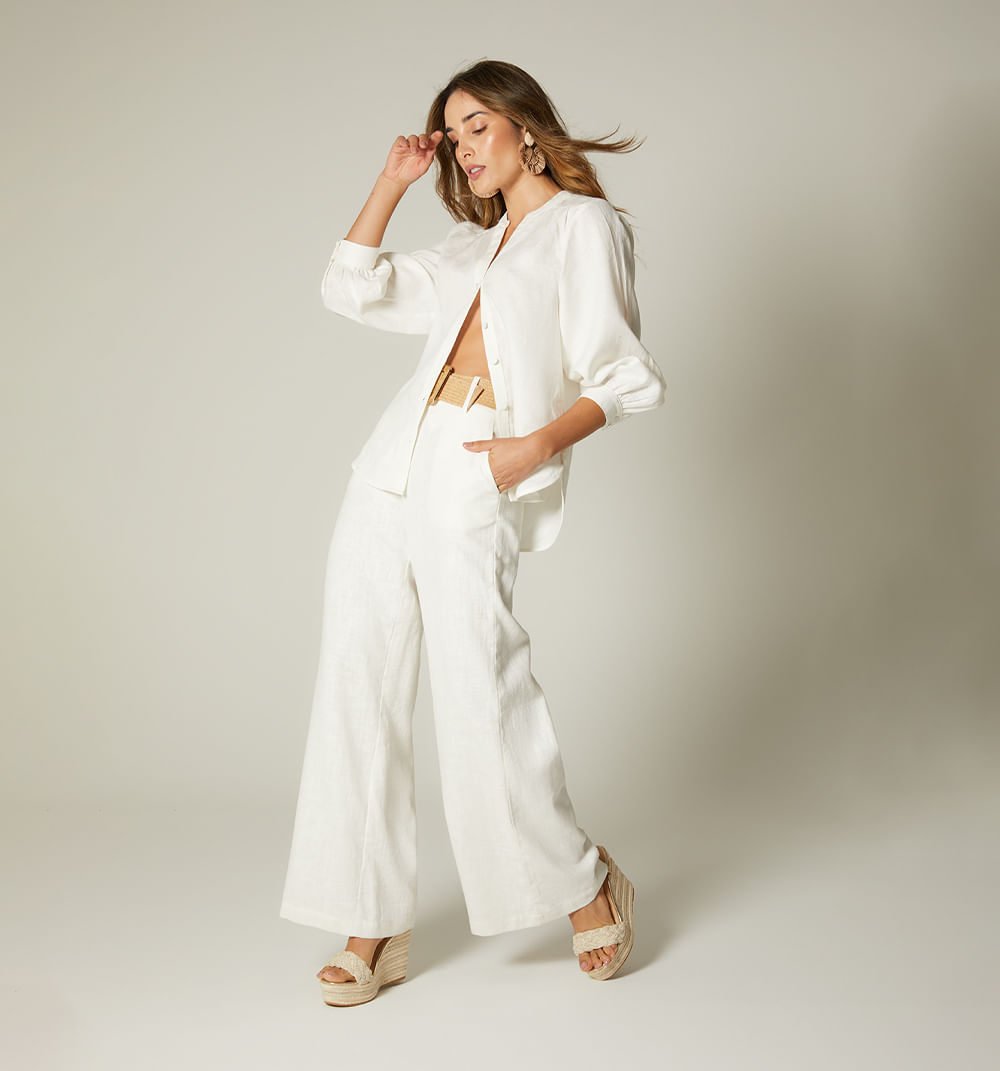 Pantalon palazo tiro alto con correa