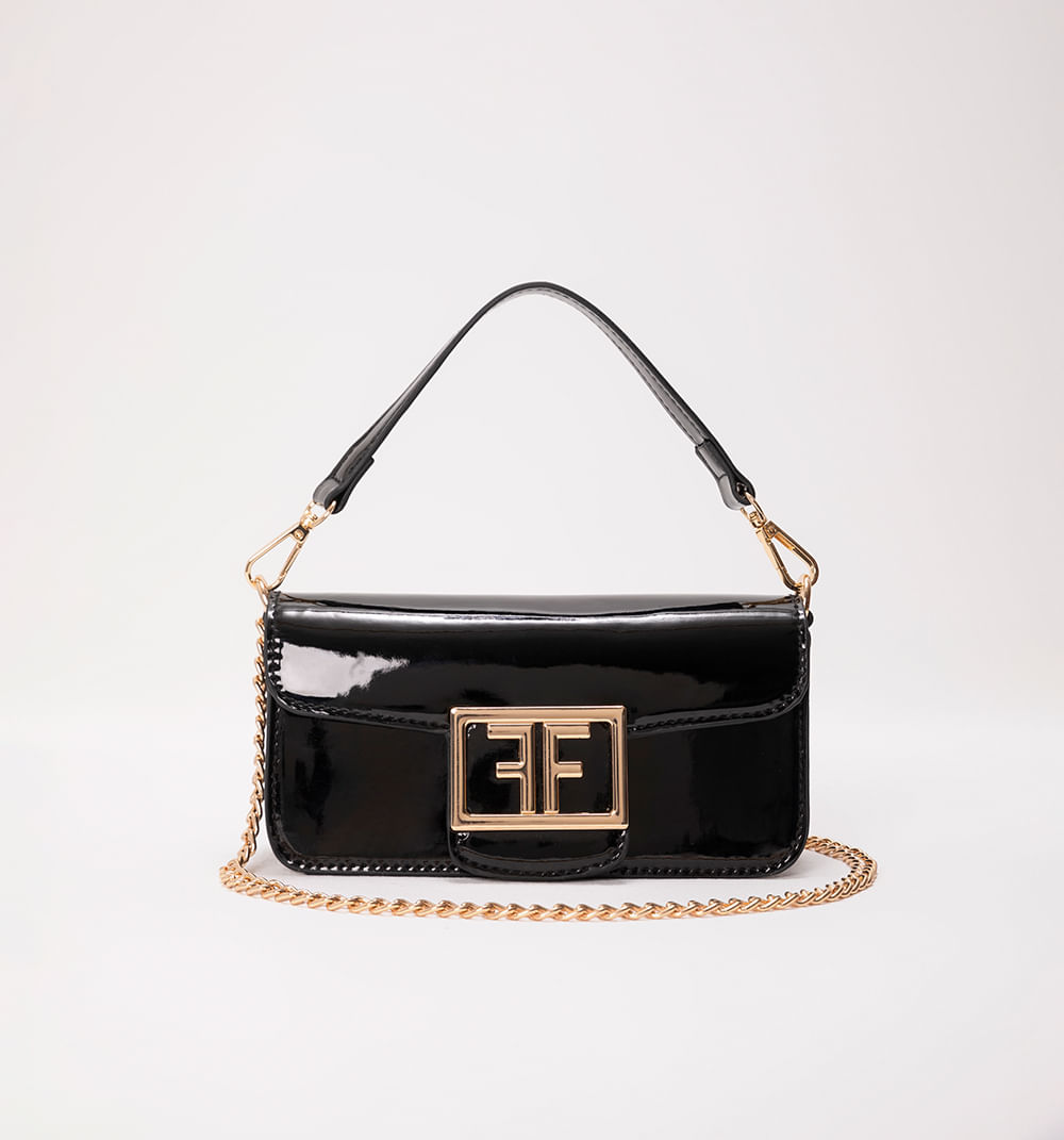 Bolso manos libres en charol