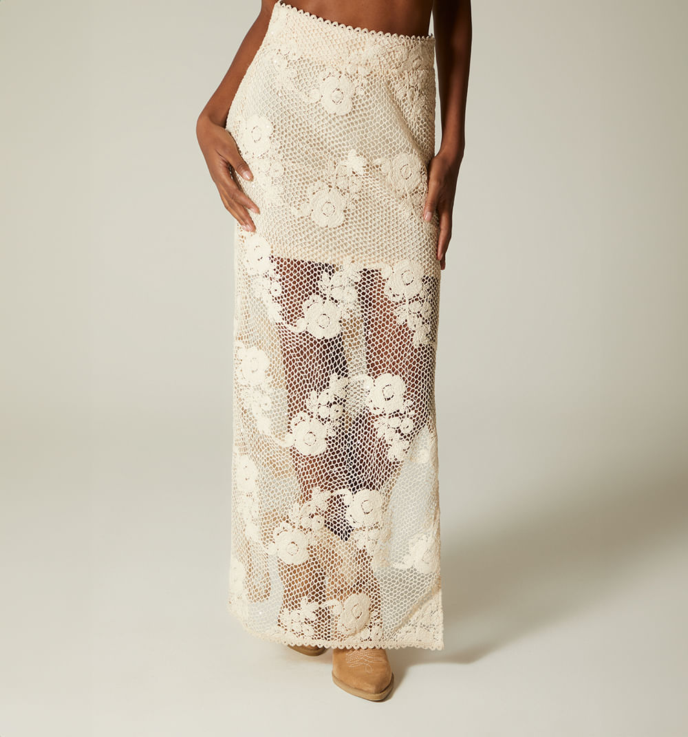 Falda larga con abertura