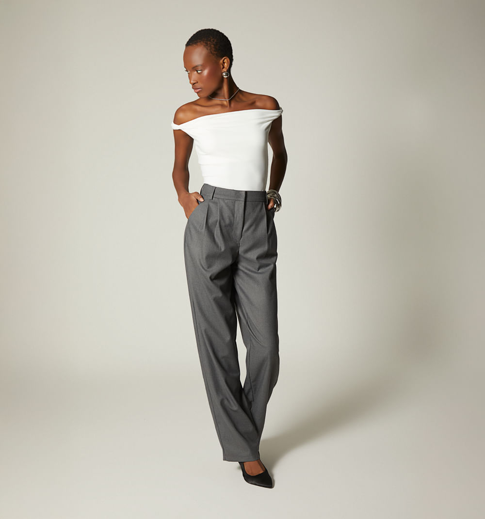 Pantalon tiro alto de prenses