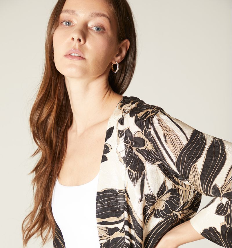 Ponchossobretodos-NEGRONATURAL-S322250-2