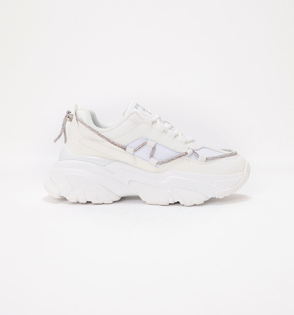 Tenis con malla, capellada con cordon brillante
