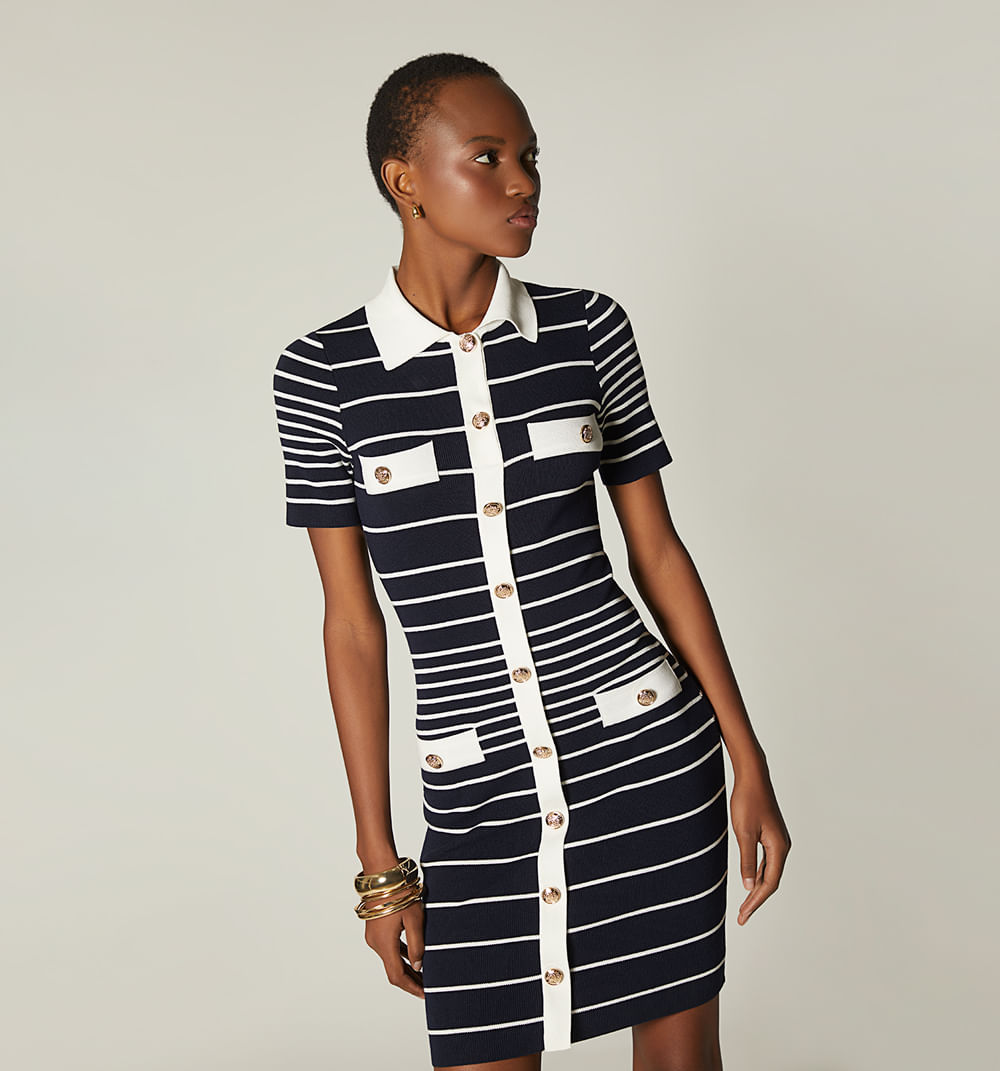 Vestido manga corta cuello tipo polo
