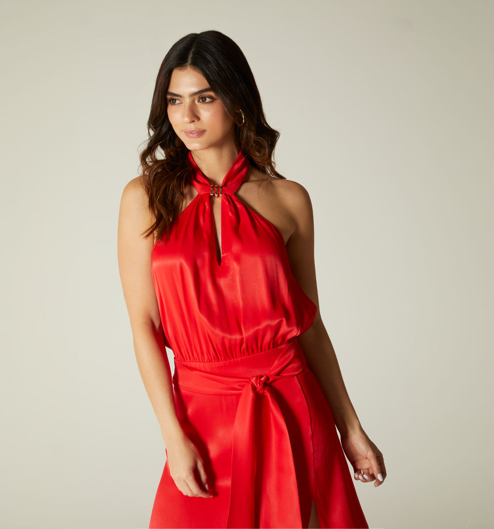 Vestido largo asimetrico cuello halter