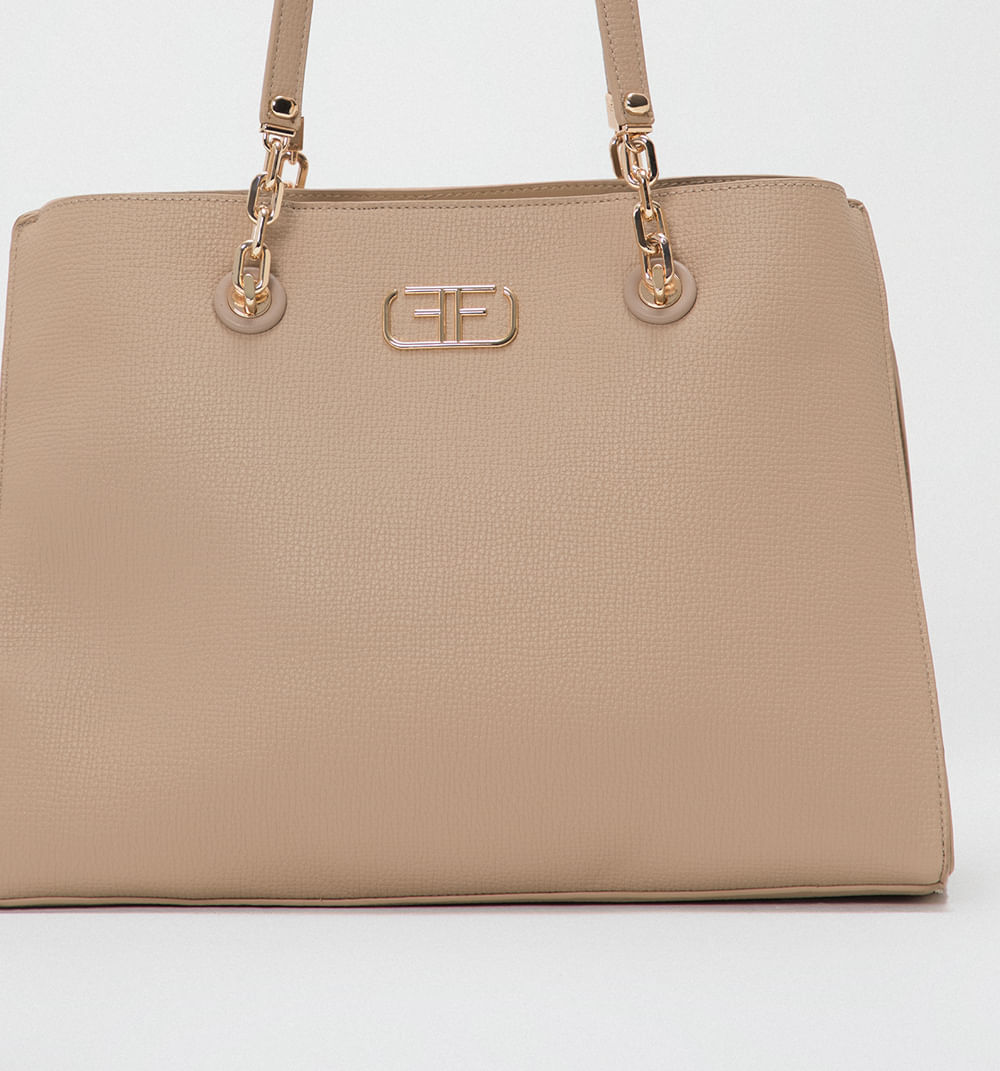 Bolso de mano con cadenas tipo eslabon