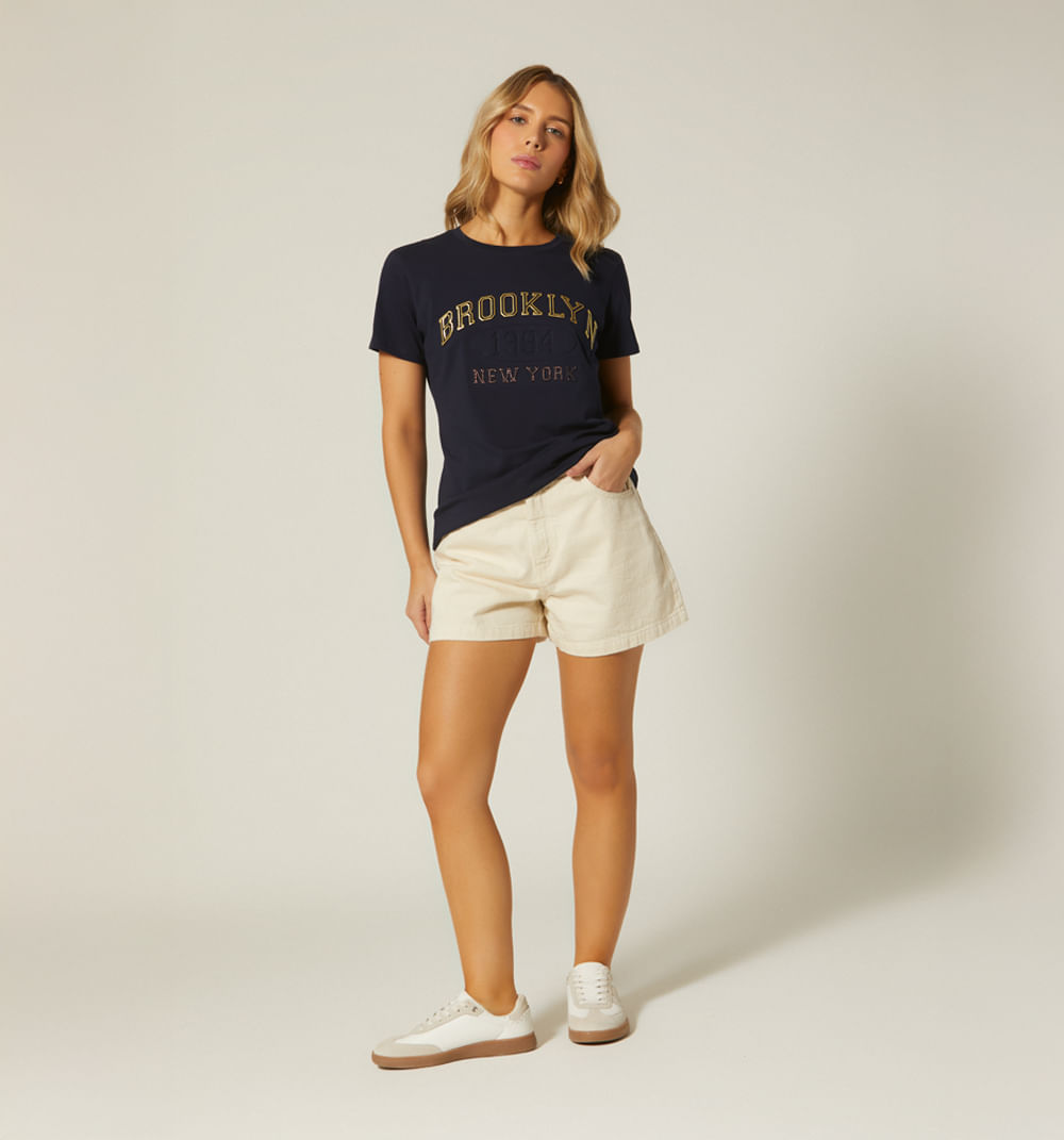 Camiseta manga corta estampado repujado