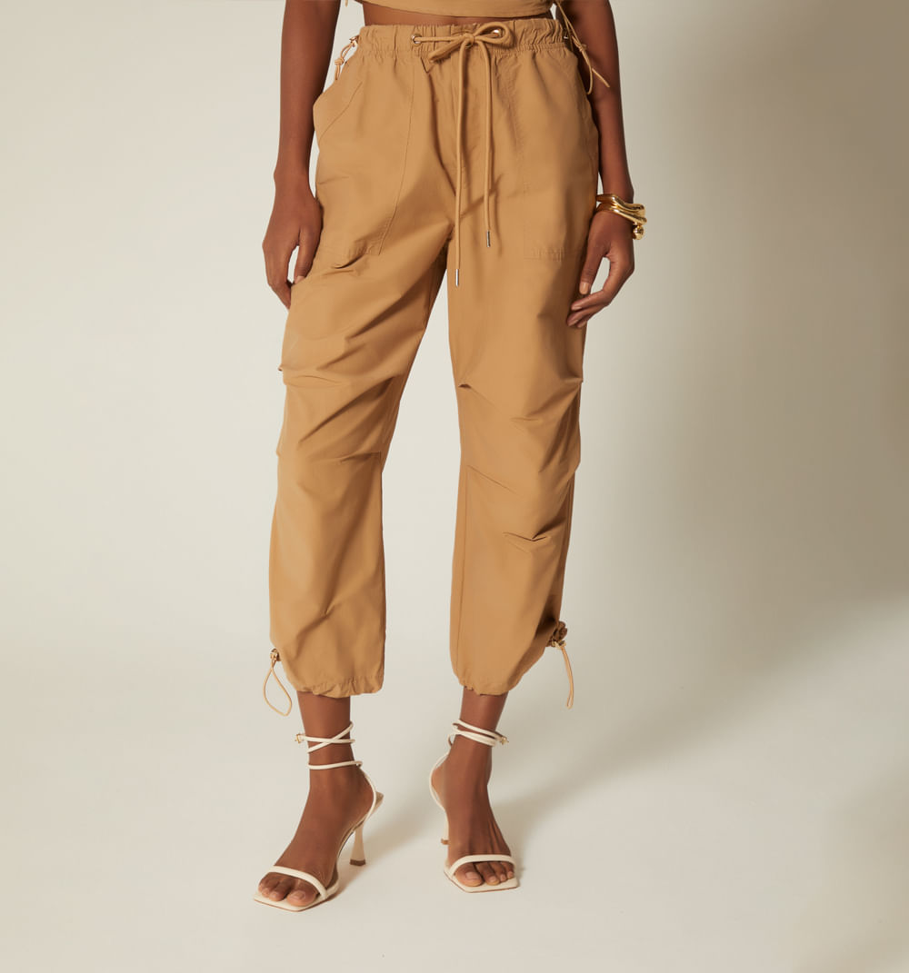 Pantalon tiro alto con elasticos