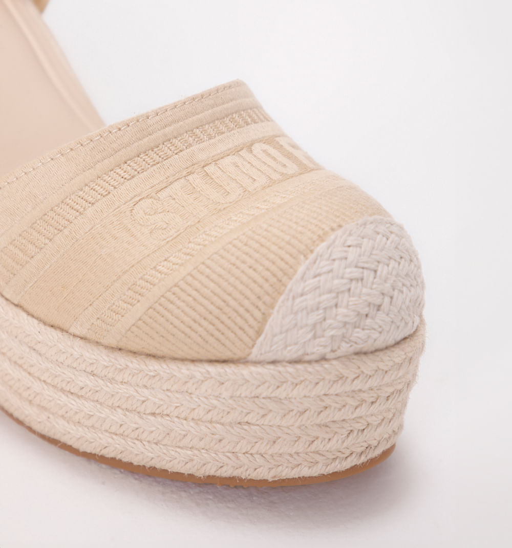Sandalia plataforma en jacquard de firma