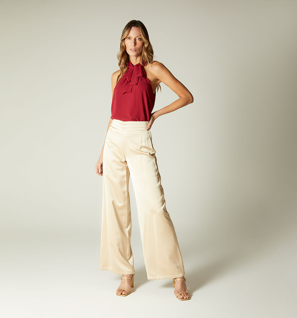 Pantalon tiro alto palazzo con detalle en pretina