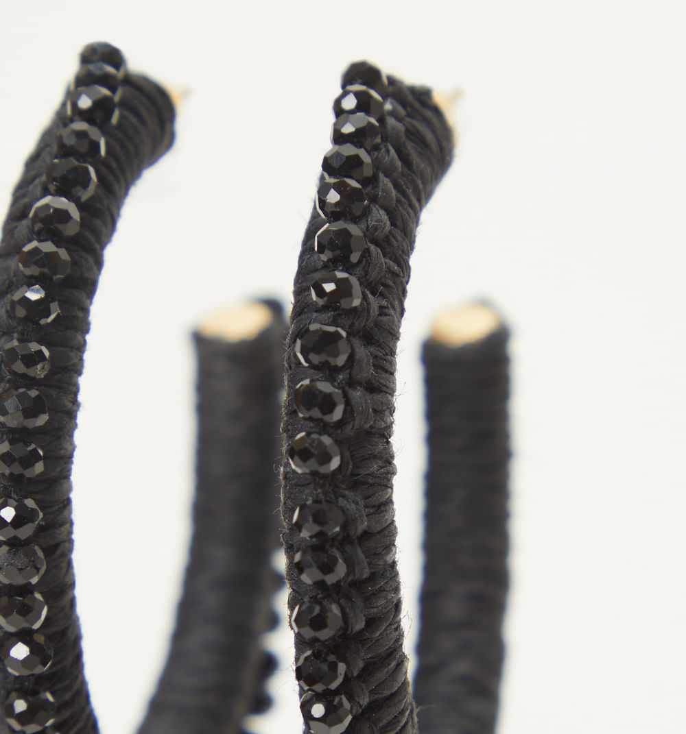 Aretes candonga con mostacillas