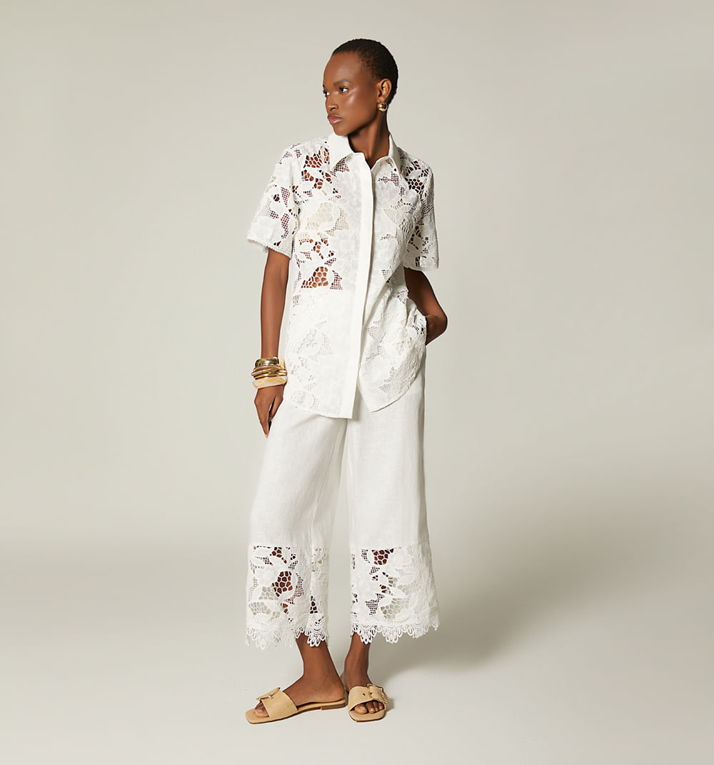 Pantalon cullote tiro alto con encaje