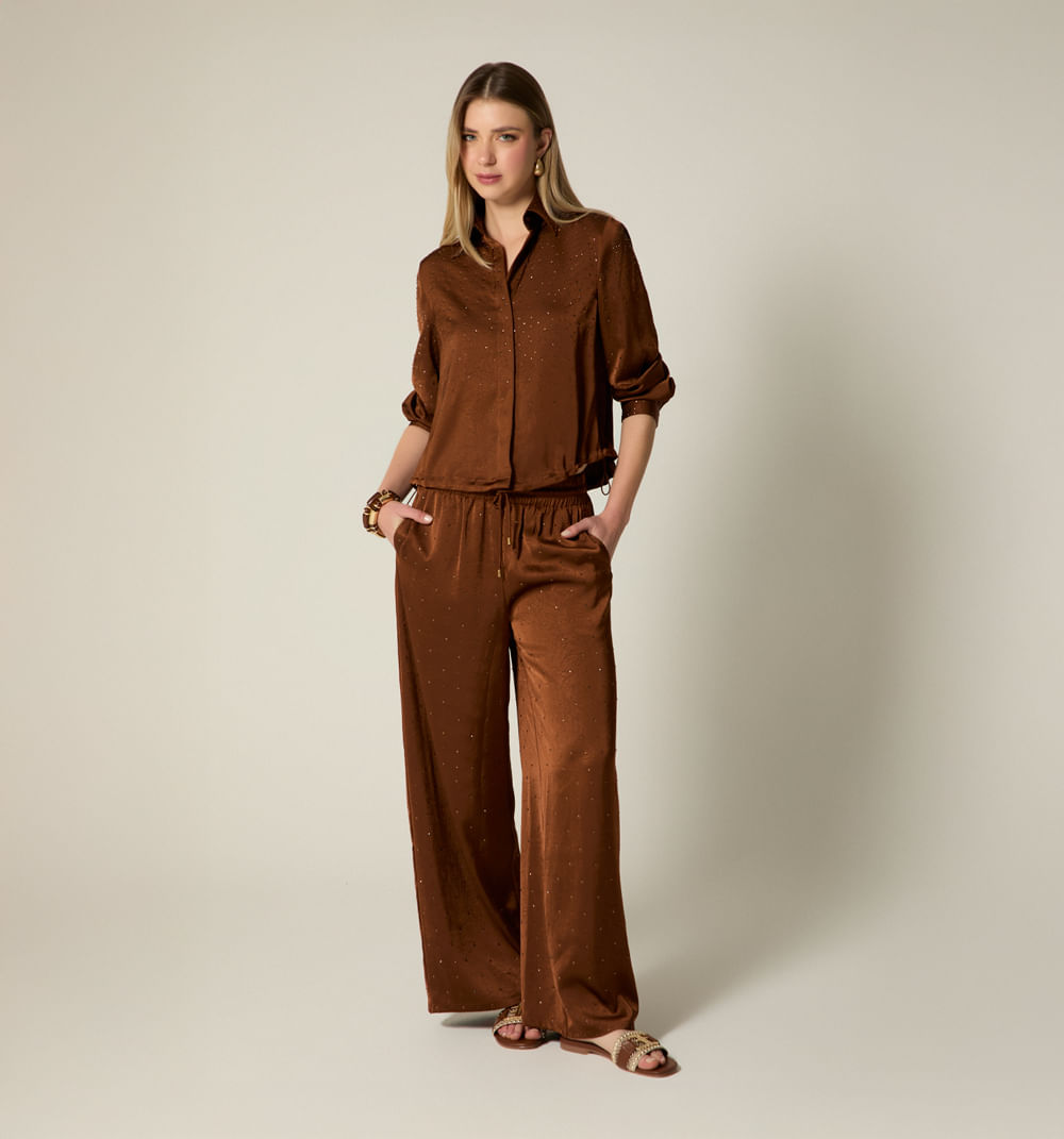 Blusa manga larga  con hot fix