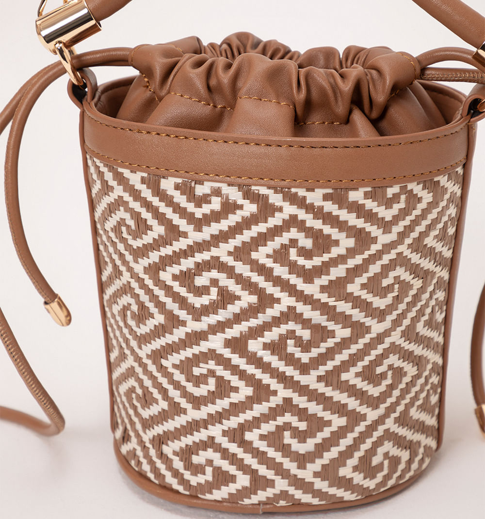 Bolso tipo bombonera textura etnica