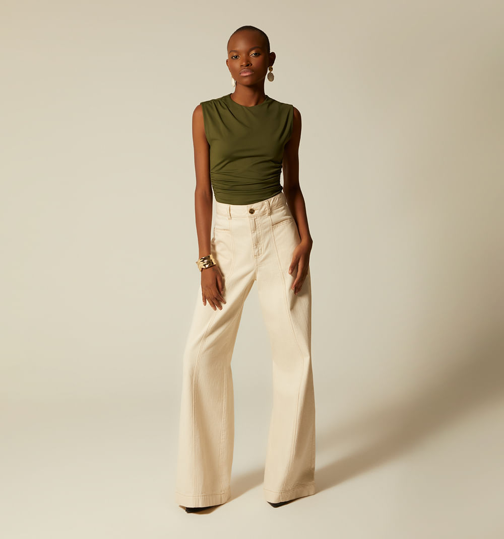 Body sisa hombro y costado con surcido