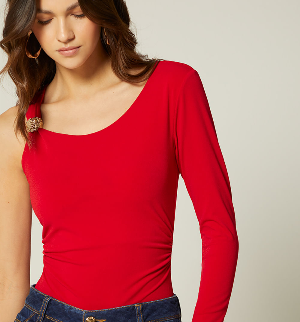 Body asimetrico con herraje