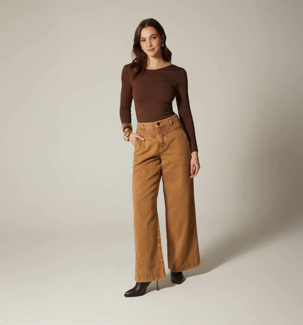 Jean palazzo tiro alto corte costuras