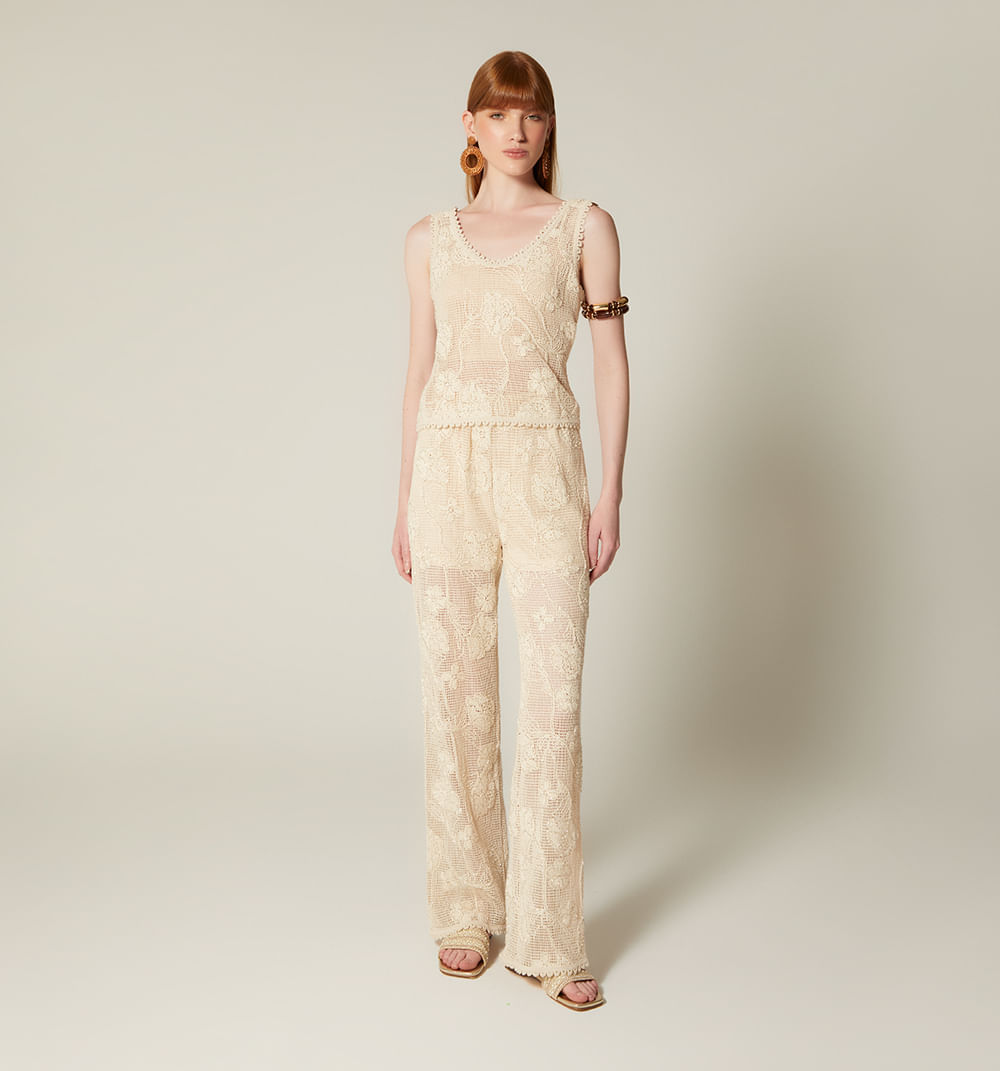 Blusa con canutillos