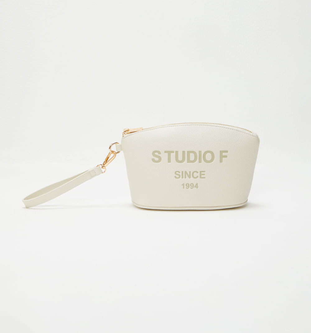 Cosmetiquera logo estudio f