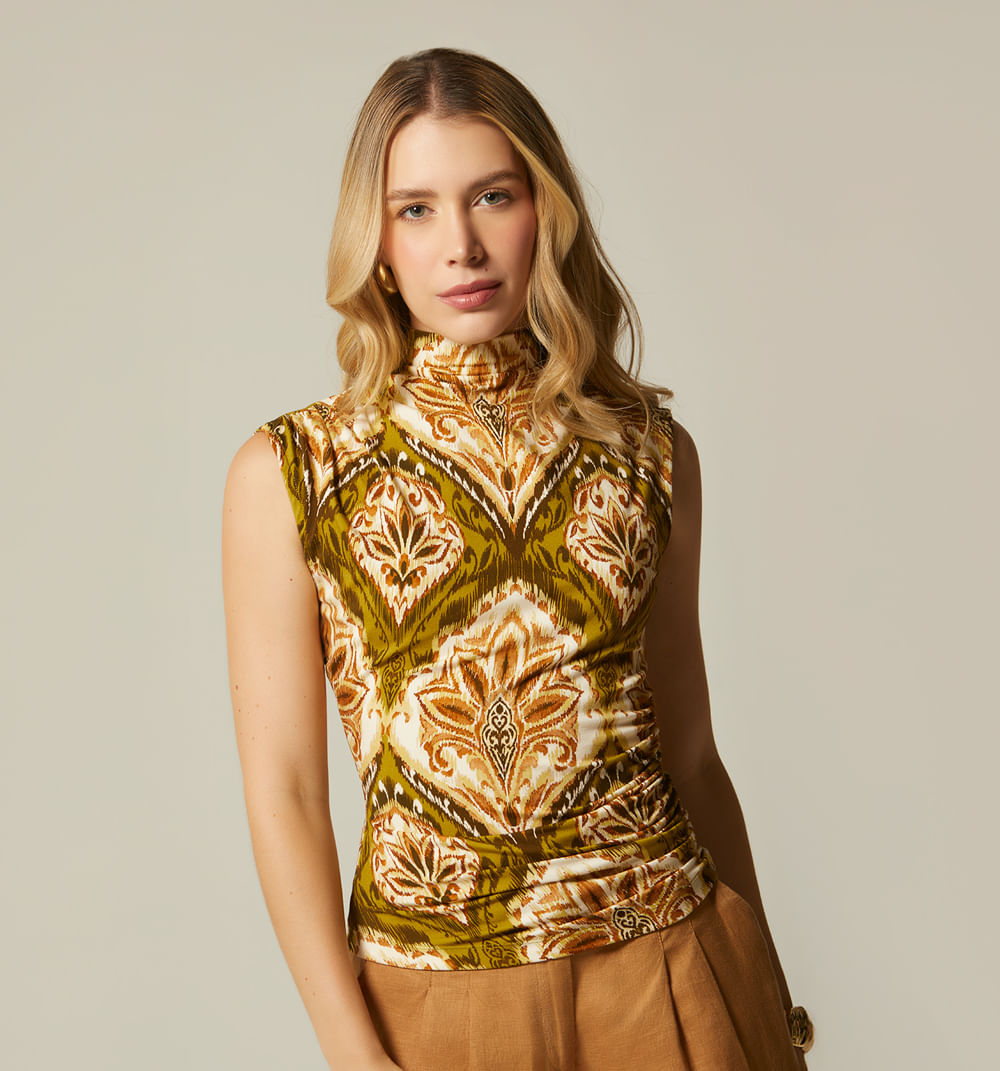 Blusa sisa escote espalda