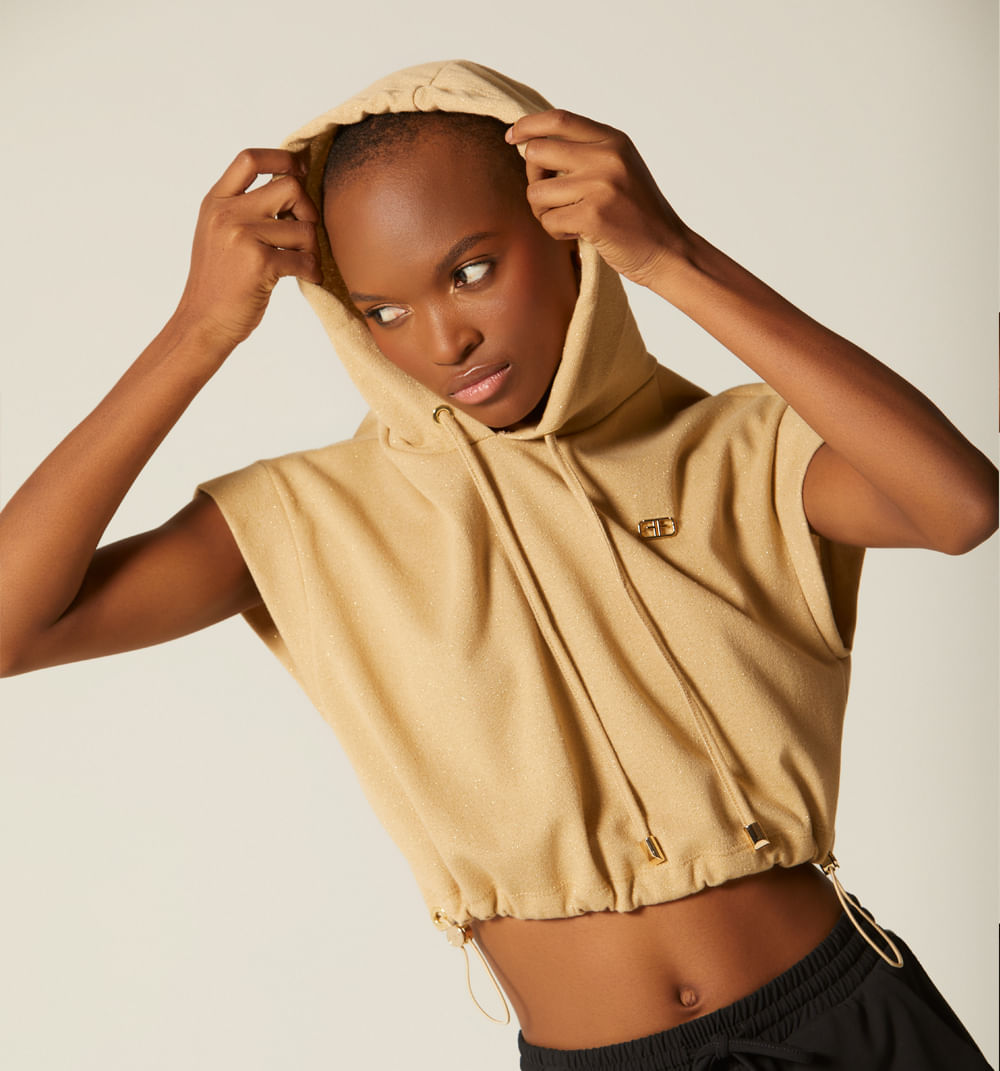 Blusa con capucha