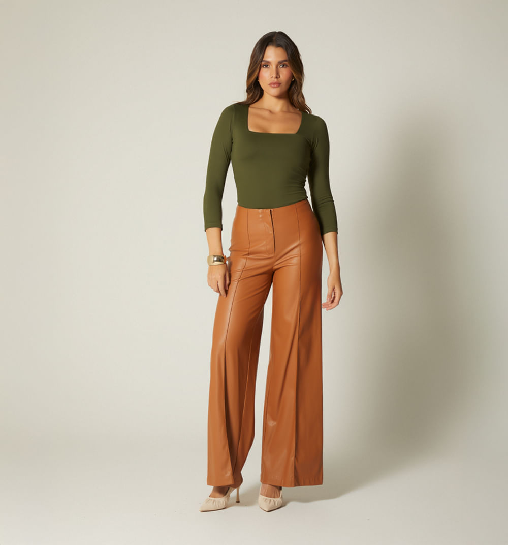 Blusa escote cuadrado  manga 3/4